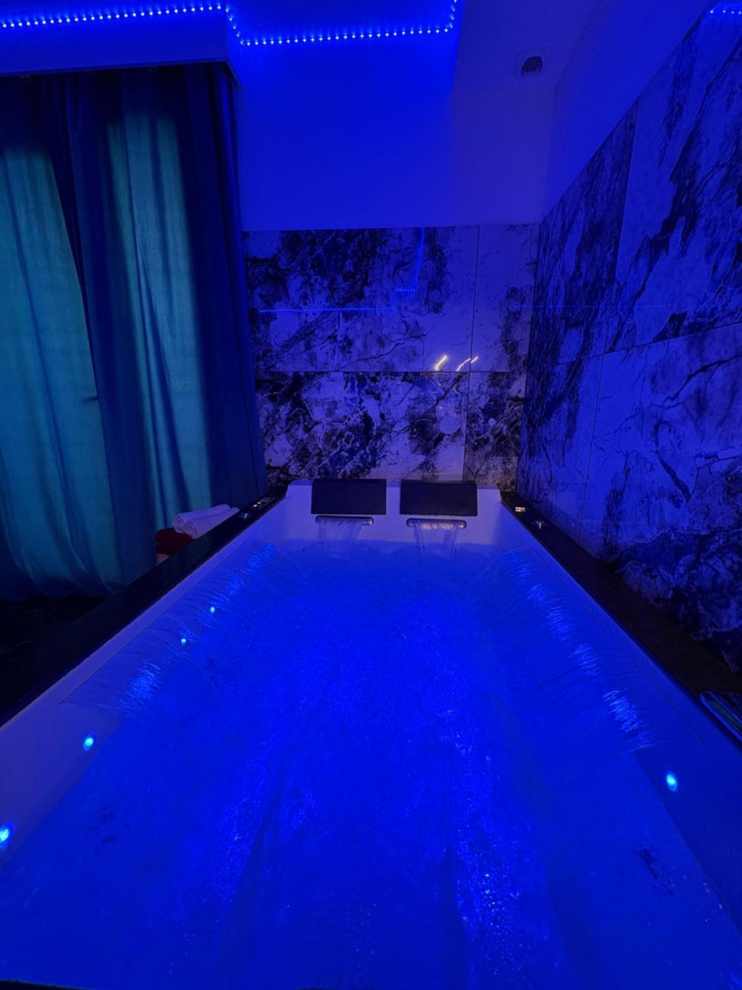Studio Avec Jaccuzzi Saintry-sur-Seine Zewnętrze zdjęcie